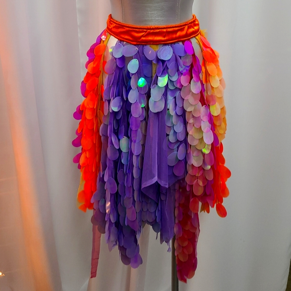 Celb.Designer Maggie Barry custom sequence &tulle festival skirt.